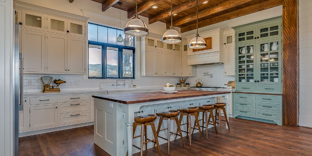 Kitchen & Dining – The Home Emporium