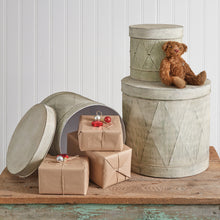 Load image into Gallery viewer, Metal Drum Tin Set