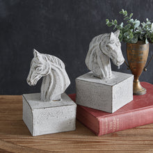 Load image into Gallery viewer, Roman Horse Bookends