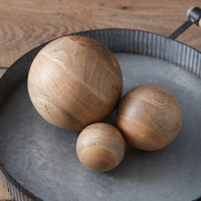Load image into Gallery viewer, Carved Wood Ball Set