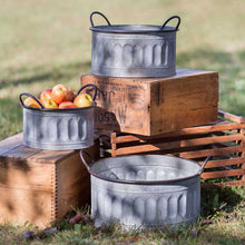 Load image into Gallery viewer, Galvanized Apple Basket Set