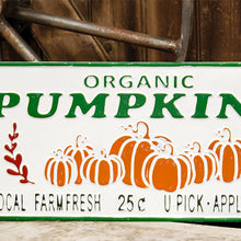 Load image into Gallery viewer, Organic Pumpkins Sign