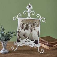 Load image into Gallery viewer, Evelyn Plate Stand