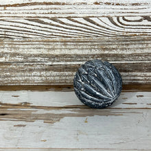 Load image into Gallery viewer, 4" Decorative Ball