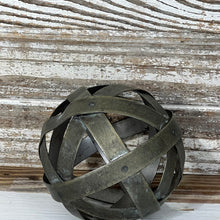 Load image into Gallery viewer, 4" Tin Sphere
