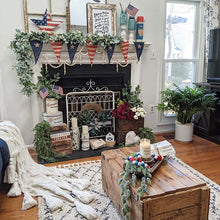 Load image into Gallery viewer, Patriotic Pennant Banner