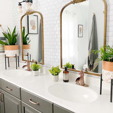 Load image into Gallery viewer, Floral Embossed Plant Stand Set