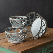 Load image into Gallery viewer, Woven Metal Basket Set Of 3
