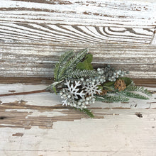 Load image into Gallery viewer, Snowflake Greenery Pick