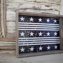 Load image into Gallery viewer, Stars And Stripes Wood Tray