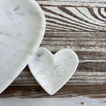 Load image into Gallery viewer, Marbled Heart Dish Set