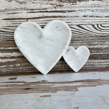 Load image into Gallery viewer, Marbled Heart Dish Set