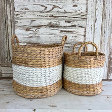 Load image into Gallery viewer, Hyacinth Handled Baskets