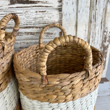 Load image into Gallery viewer, Hyacinth Handled Baskets