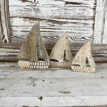 Load image into Gallery viewer, Carved Wood Sailboat Set