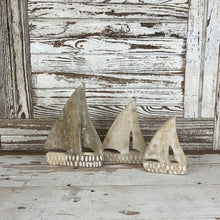 Load image into Gallery viewer, Carved Wood Sailboat Set