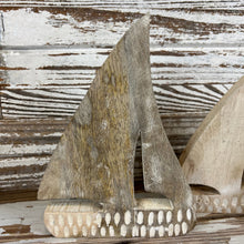 Load image into Gallery viewer, Carved Wood Sailboat Set