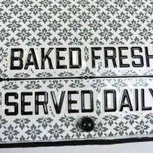 Load image into Gallery viewer, Fresh Bread Box