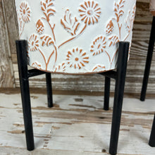 Load image into Gallery viewer, Floral Embossed Plant Stand Set