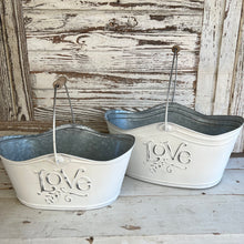 Load image into Gallery viewer, Tin Love Basket Set