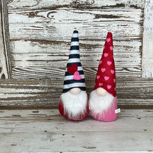 Load image into Gallery viewer, Heart Gnome Sitter Set