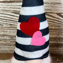 Load image into Gallery viewer, Heart Gnome Sitter Set