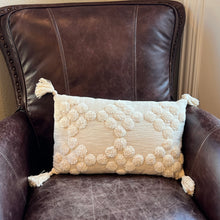 Load image into Gallery viewer, Diamond Circle Pillow