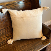 Load image into Gallery viewer, Diamond Pattern Pillow