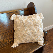 Load image into Gallery viewer, Weave Pattern Pillow