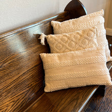 Load image into Gallery viewer, Diamond Dot Pillow