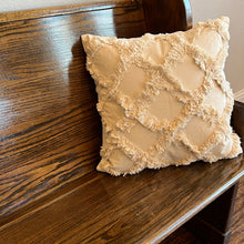 Load image into Gallery viewer, Diamond Pattern Pillow