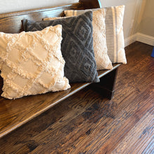 Load image into Gallery viewer, Diamond Pattern Pillow