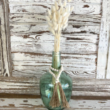 Load image into Gallery viewer, White Beaded Garland With Tassels