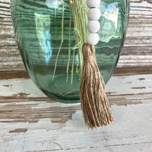 Load image into Gallery viewer, White Beaded Loop Garland