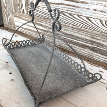 Load image into Gallery viewer, Chantilly Tray