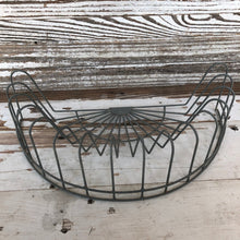 Load image into Gallery viewer, Vintage Style Plate Rack