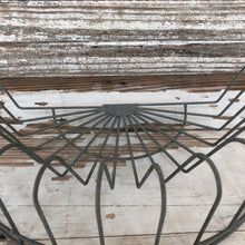 Load image into Gallery viewer, Vintage Style Plate Rack