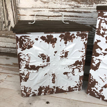 Load image into Gallery viewer, Vintage Square Storage Bin Set