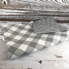 Load image into Gallery viewer, Double Sided Plaid & Crisscross Table Runner