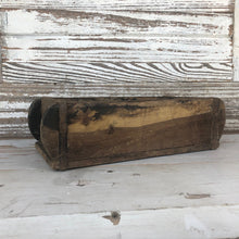 Load image into Gallery viewer, Decorative Brick Mold