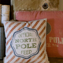 Load image into Gallery viewer, Vintage Style Holiday Pillows