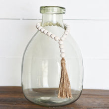 Load image into Gallery viewer, White Beaded Loop Garland