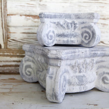 Load image into Gallery viewer, Old World Pedestal Risers