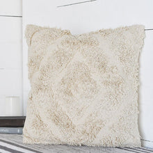 Load image into Gallery viewer, 20" Diamond Fringe Pattern Pillow