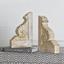 Load image into Gallery viewer, Fancy Wood Corbel Set