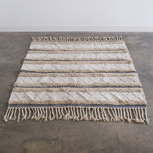 Load image into Gallery viewer, Bellinor Handwoven Area Rug
