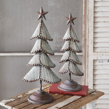 Load image into Gallery viewer, Weathered Tin Christmas Tree Set
