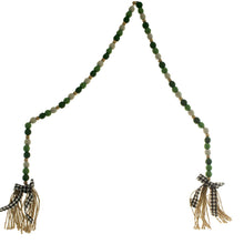 Load image into Gallery viewer, Green &amp; Cream Bead Garland
