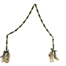 Load image into Gallery viewer, Green &amp; Cream Bead Garland
