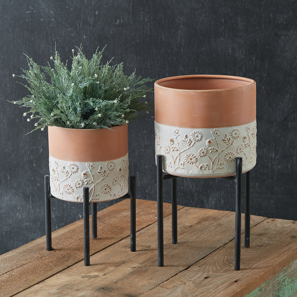 Floral Embossed Plant Stand Set